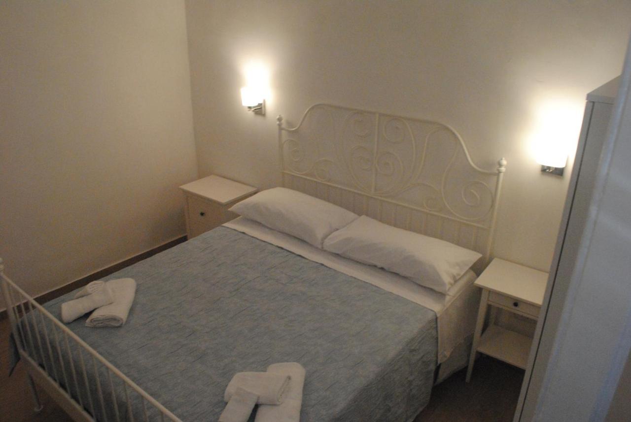 Mareluna Rooms Маргерита-ди-Савойя Экстерьер фото